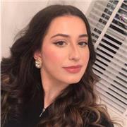 Studentessa di scienze della formazione offre lezioni di italiano e inglese e aiuto compiti